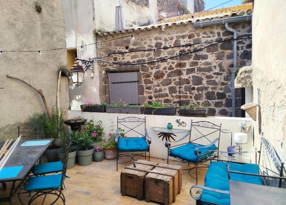 Photo of Patio Balcony in La Celle-sous-Gouzon