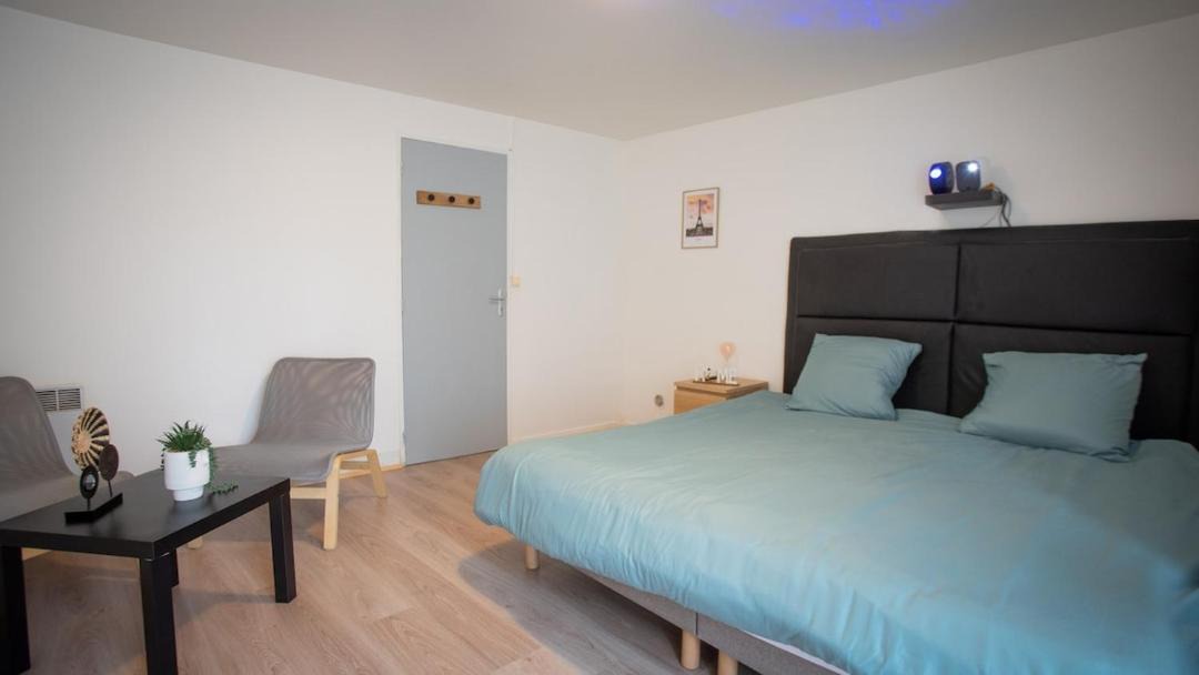 Photo of Bedroom in Crezancy