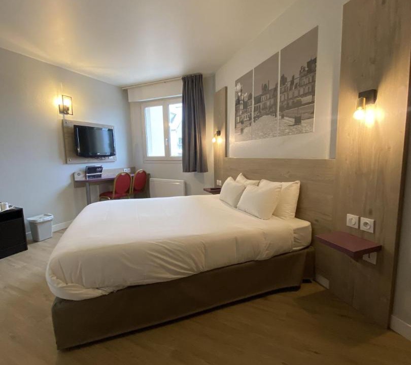 Photo of Bedroom in Saint-Fargeau-Ponthierry