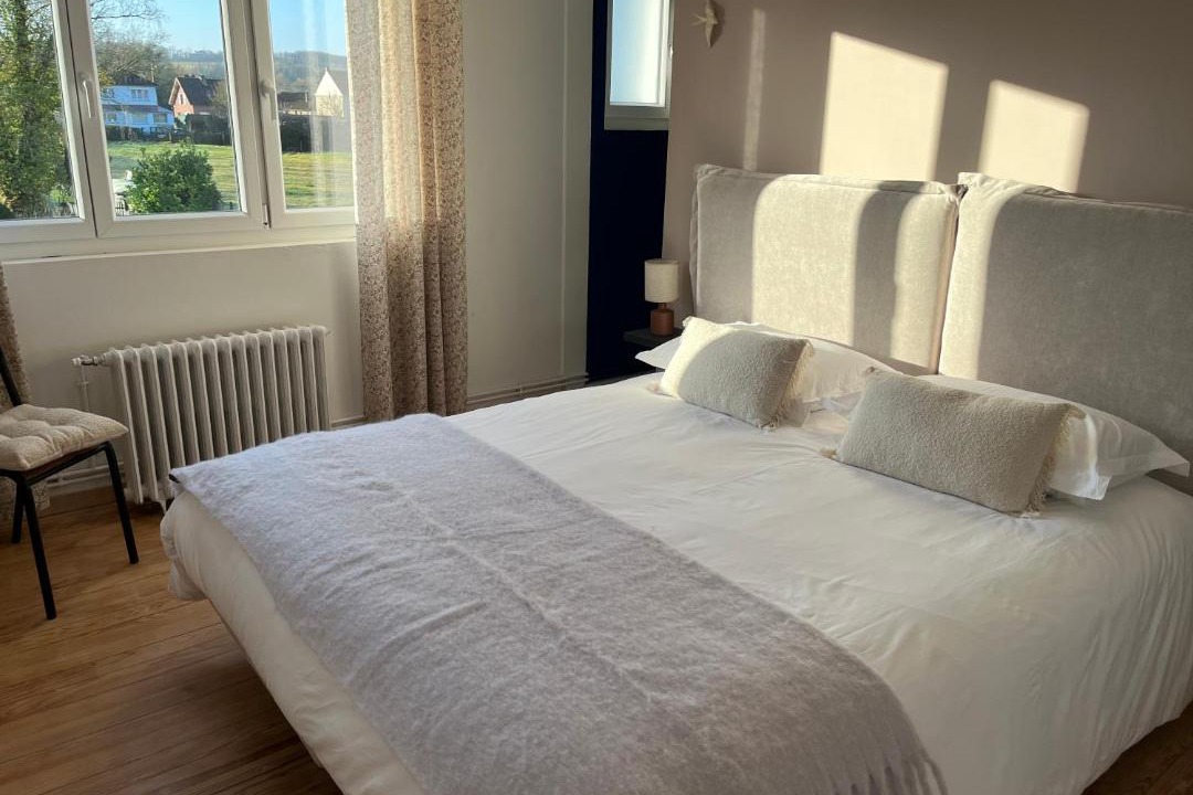Photo of Bedroom in Erondelle