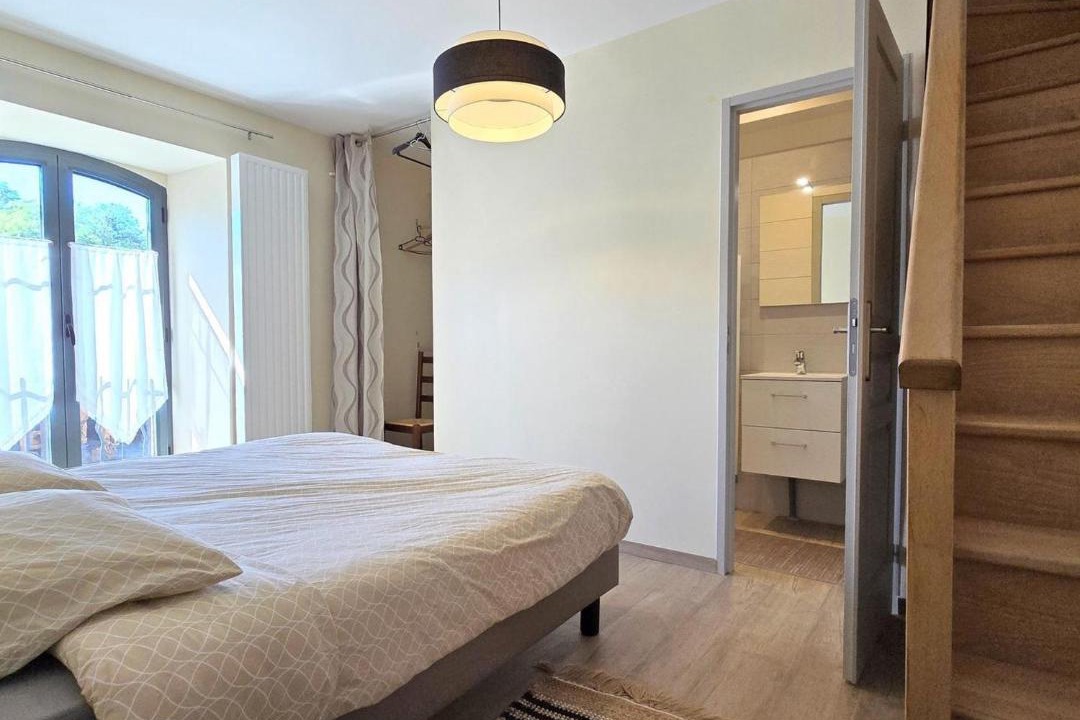 Photo of Bedroom in Mareil-le-Guyon