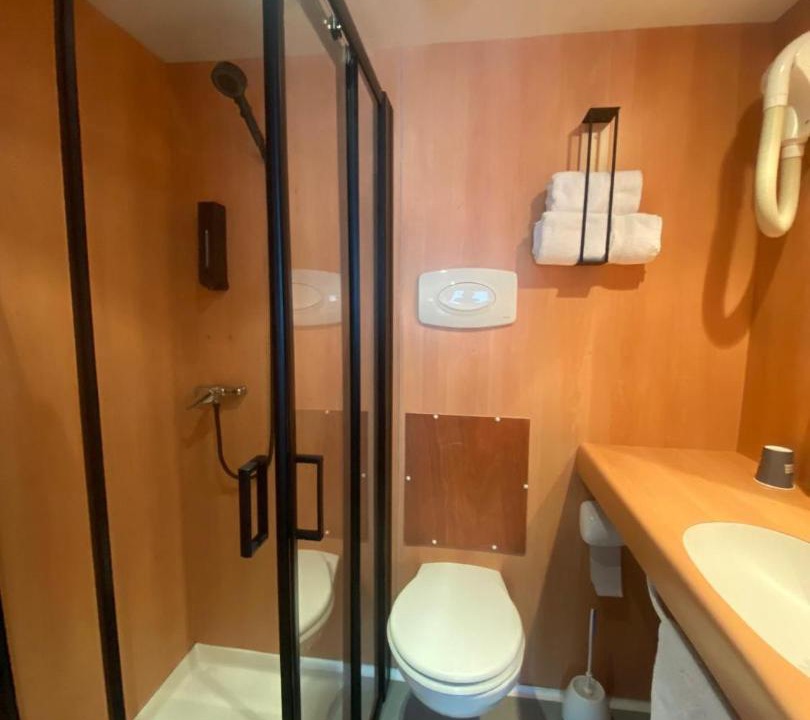 Photo of Bathroom in Avesnelles