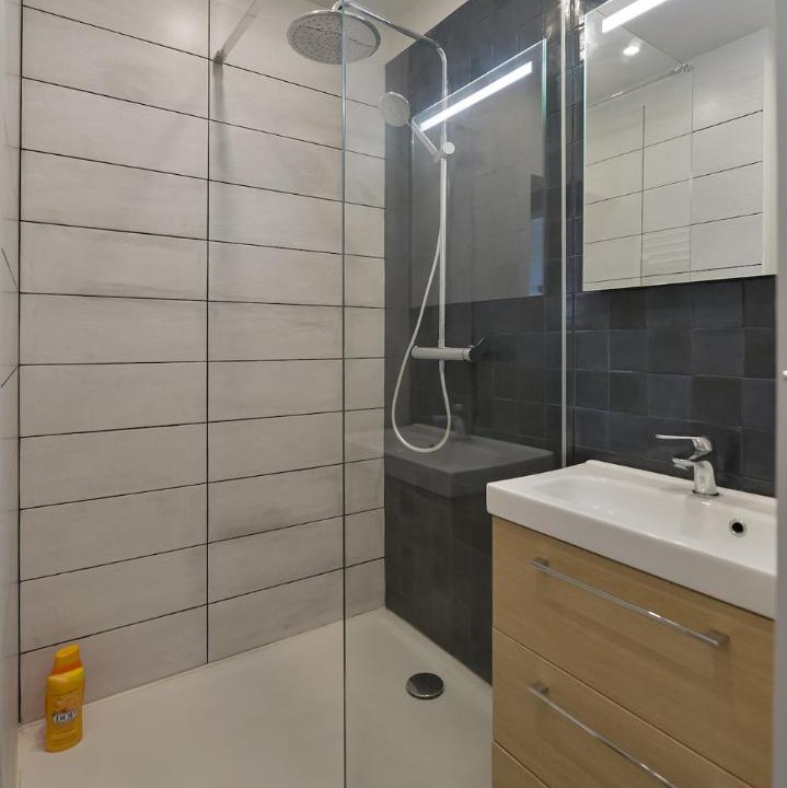 Photo of Bathroom in Saint-Martin-du-Littoral