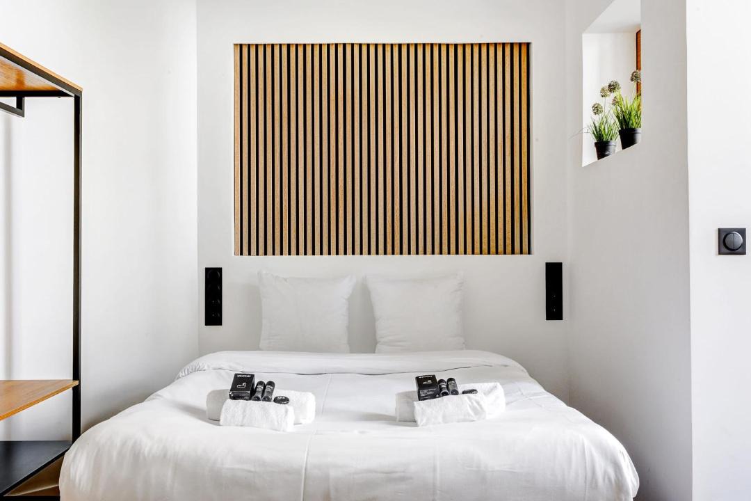 Photo of Bedroom in Champs-Elysees