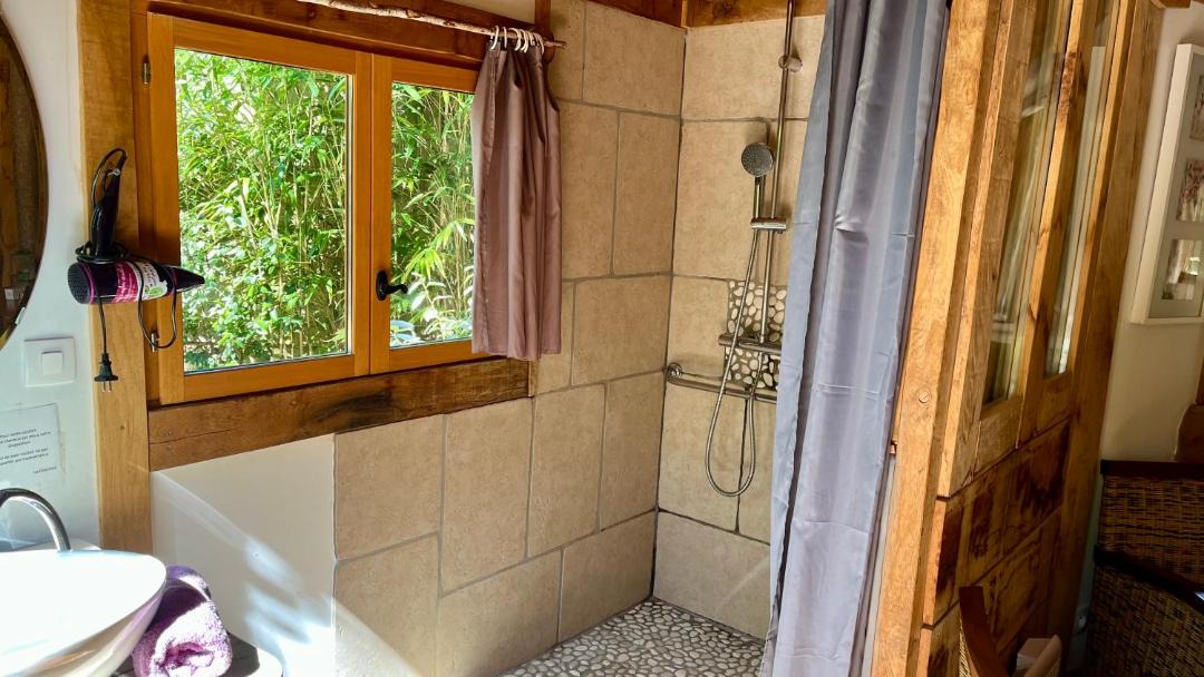 Photo of Bathroom in Fere-en-Tardenois