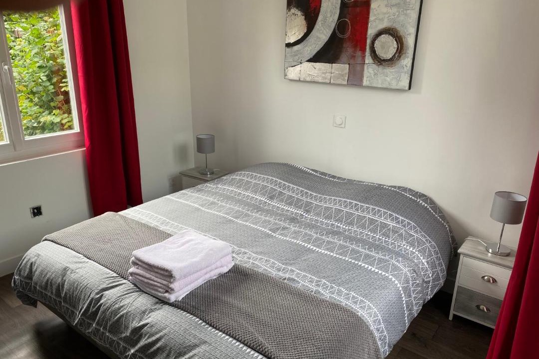 Photo of Bedroom in Saint-Martin-en-Campagne