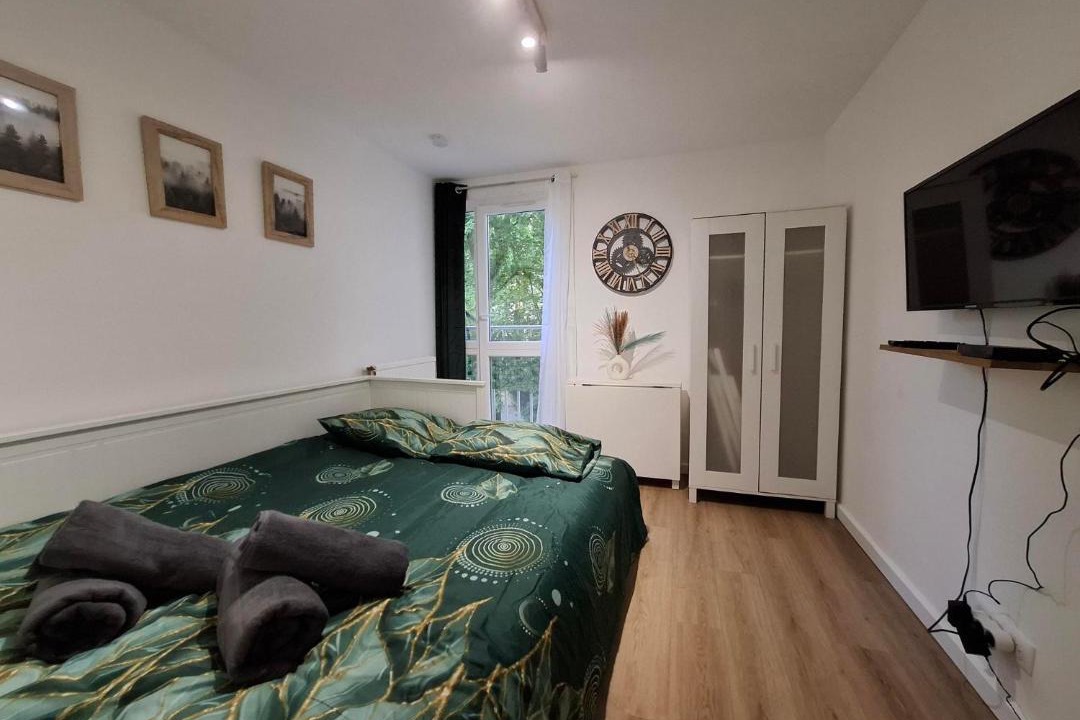 Photo of Bedroom in Villejuif