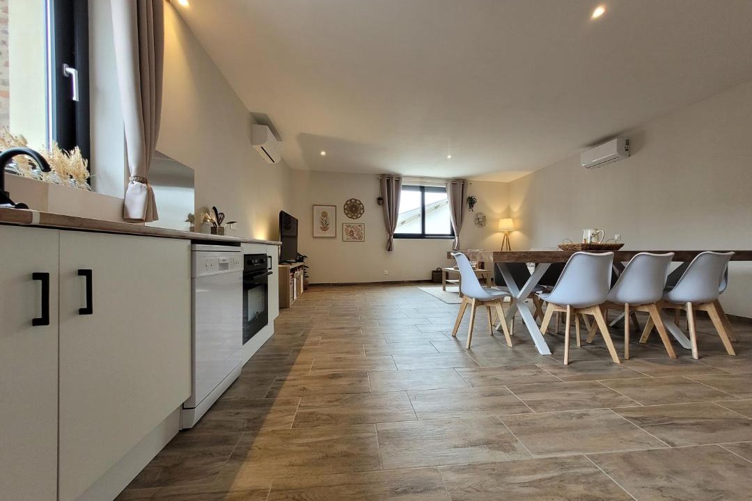 Photo of Kitchen in Millencourt-en-Ponthieu
