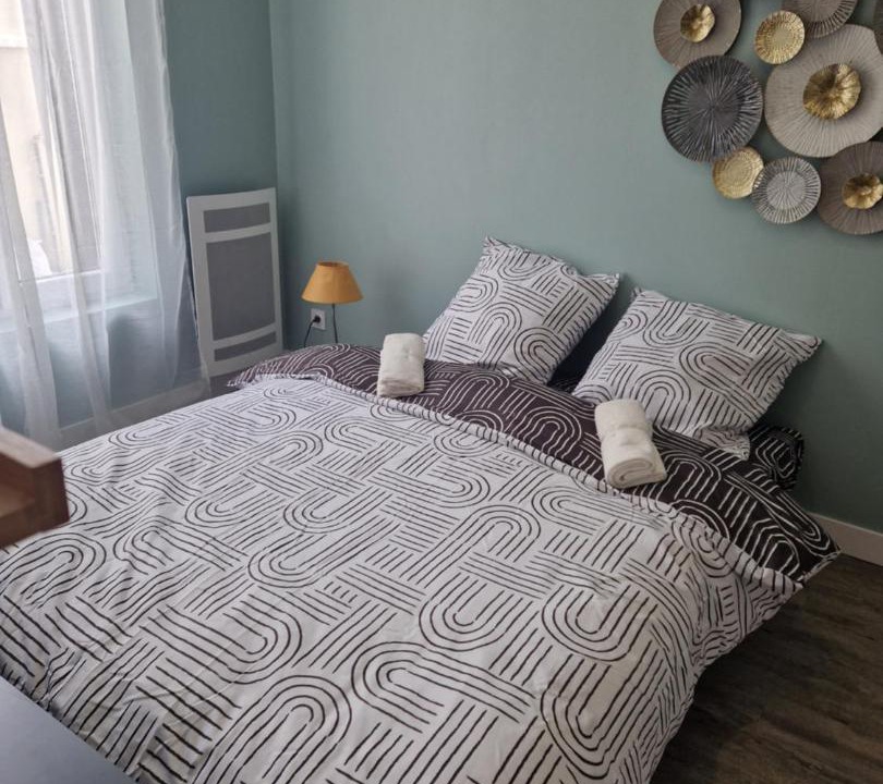 Photo of Bedroom in Saint-Denis