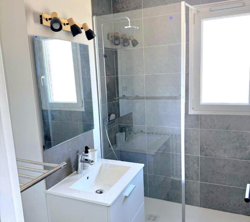 Photo of Bathroom in Saint-Quentin