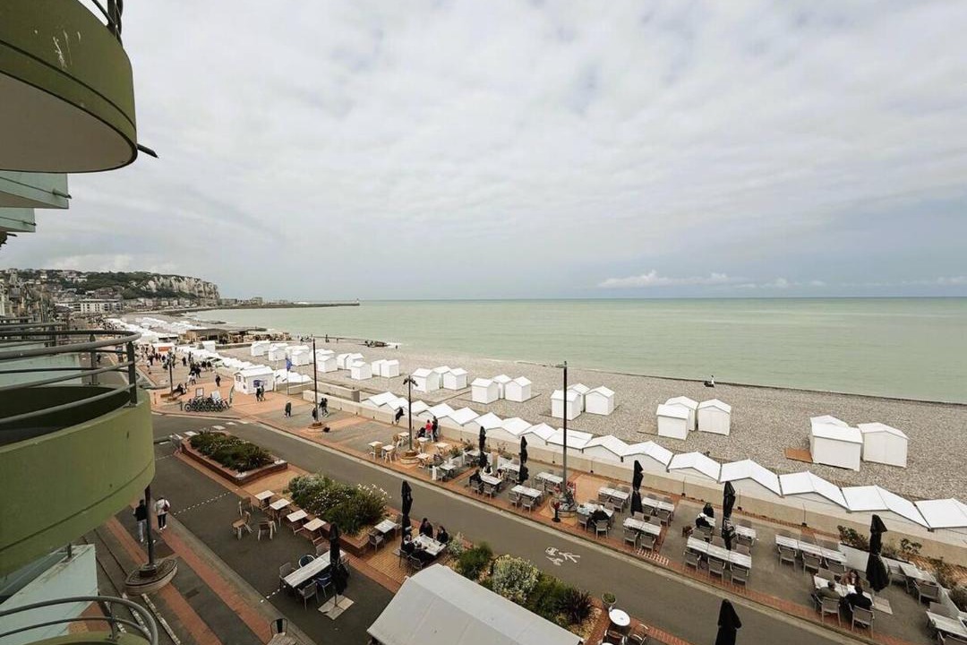 Photo of Patio Balcony in Mers-les-Bains