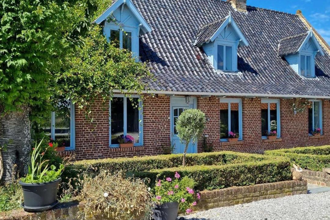 Photo of Others in Oudezeele