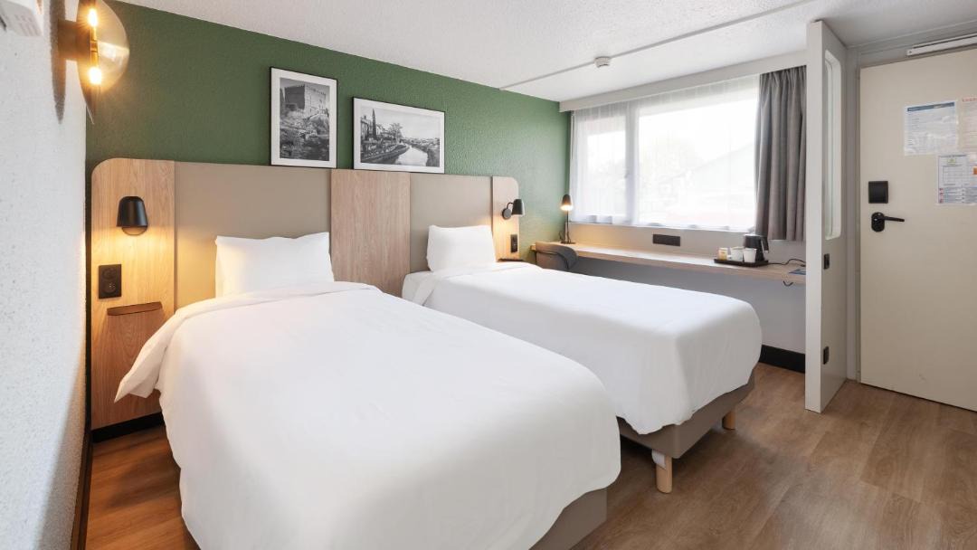 Photo of Bedroom in Epone