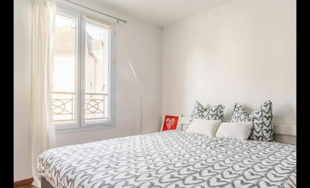 Photo of Bedroom in Villeparisis