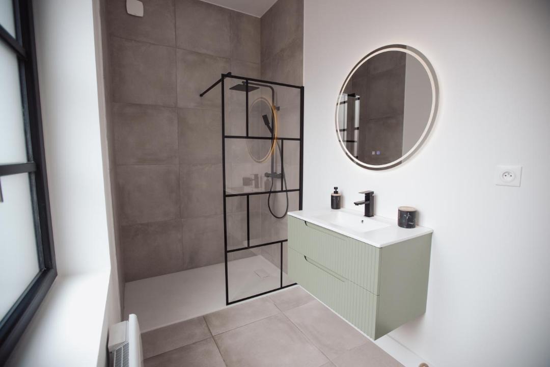 Photo of Bathroom in Cambrai