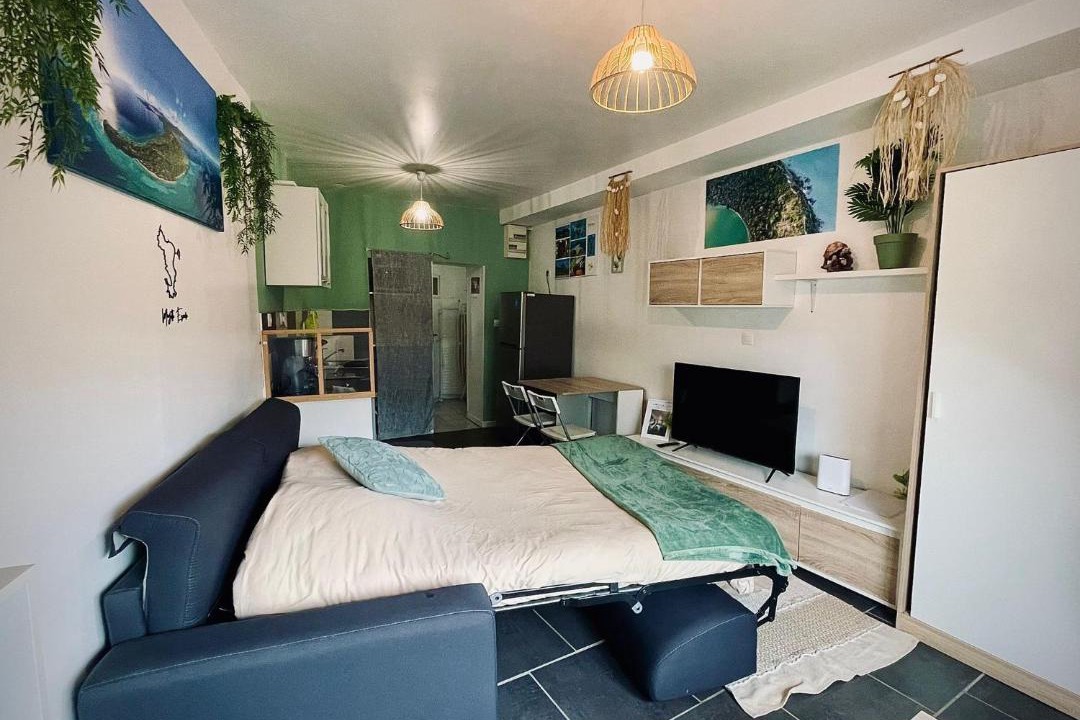 Photo of Bedroom in Liancourt
