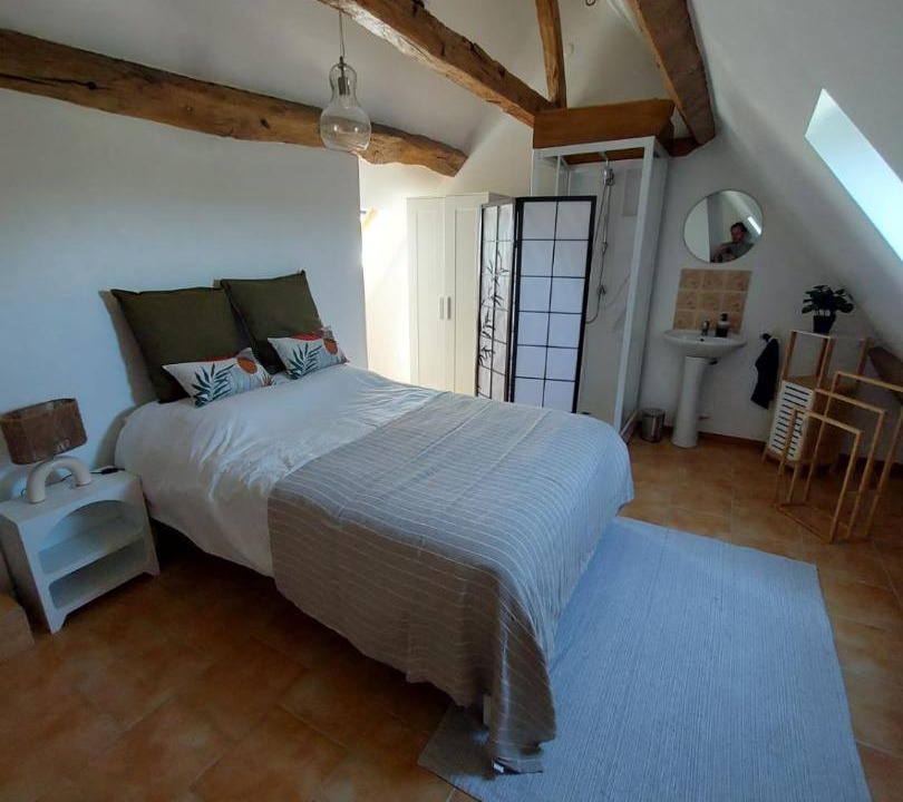 Photo of Bedroom in Saint-Cyr-sur-Morin