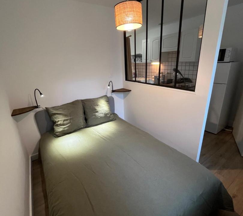 Photo of Bedroom in Sainte-Anne - Faubourg Noyon