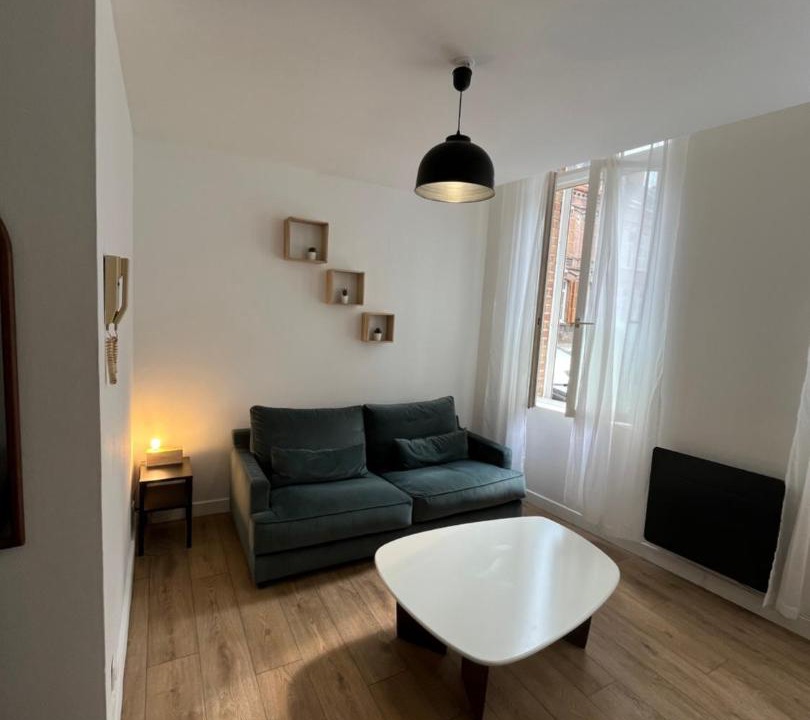 Photo of Livingroom in Sainte-Anne - Faubourg Noyon