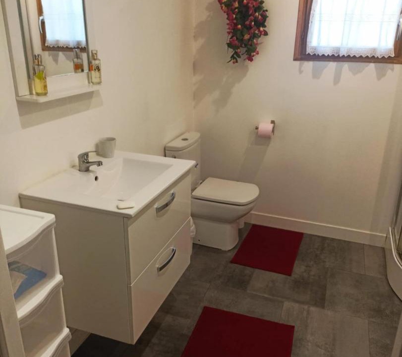 Photo of Bathroom in Hermes