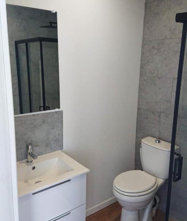 Photo of Bathroom in Dernier Sou