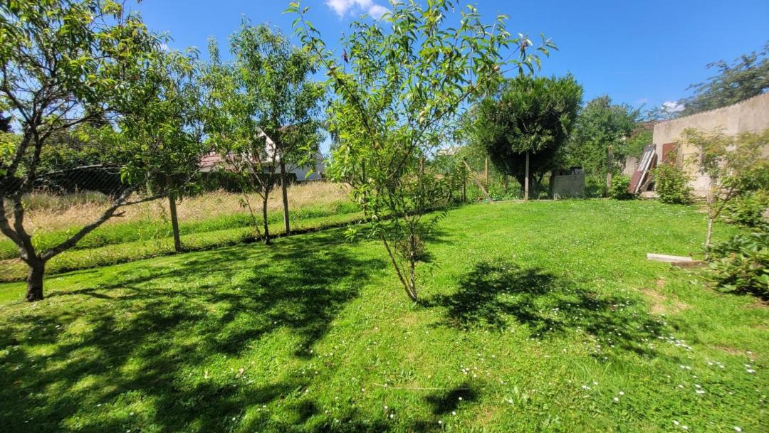 Photo of Outdoor in Guerard