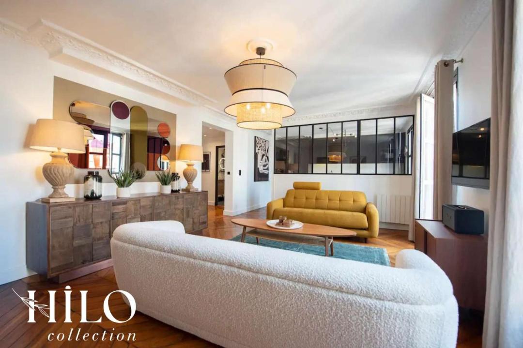 Photo of Livingroom in 2nd Arrondissement