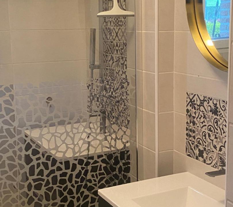 Photo of Bathroom in Mont-Saint-Eloi