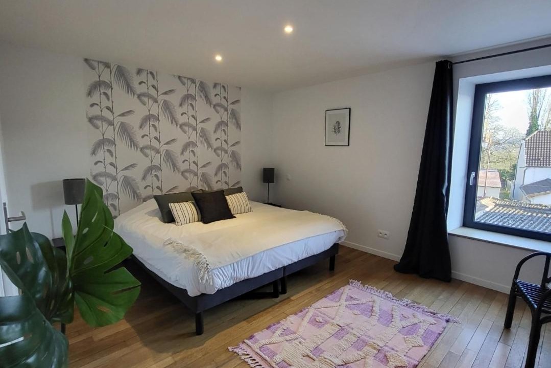 Photo of Bedroom in Ecueil
