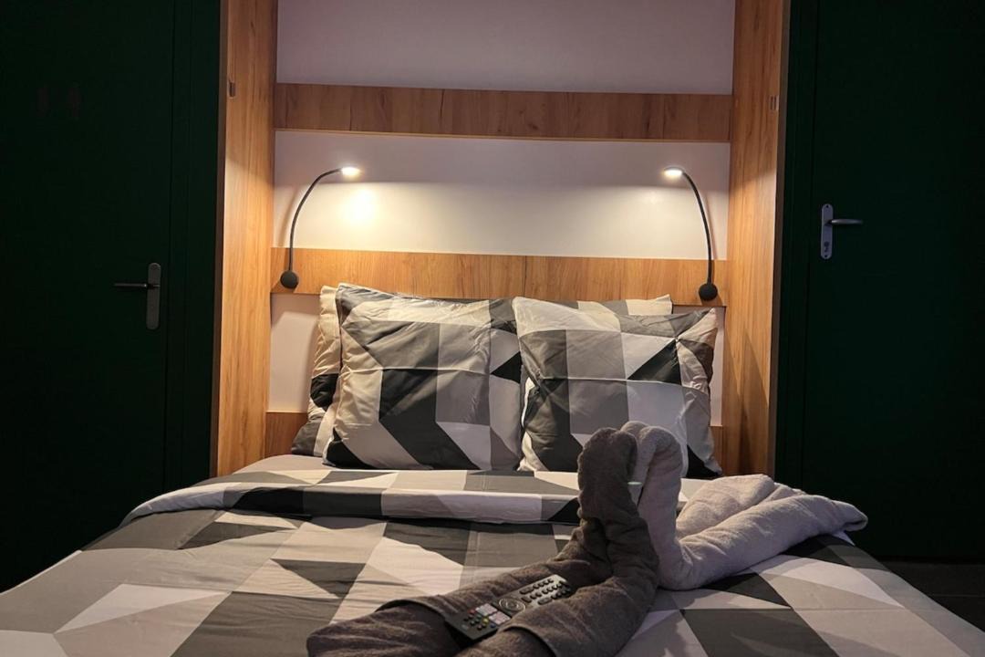 Photo of Bedroom in La Celle-sur-Morin