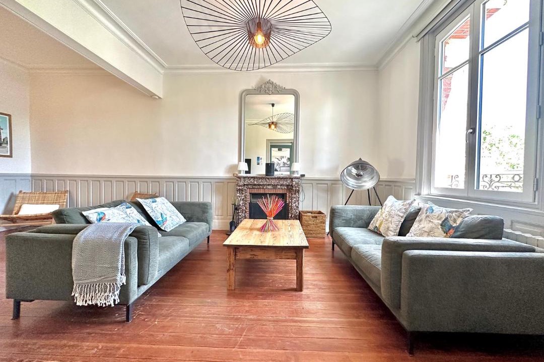 Photo of Livingroom in Sailly-Flibeaucourt