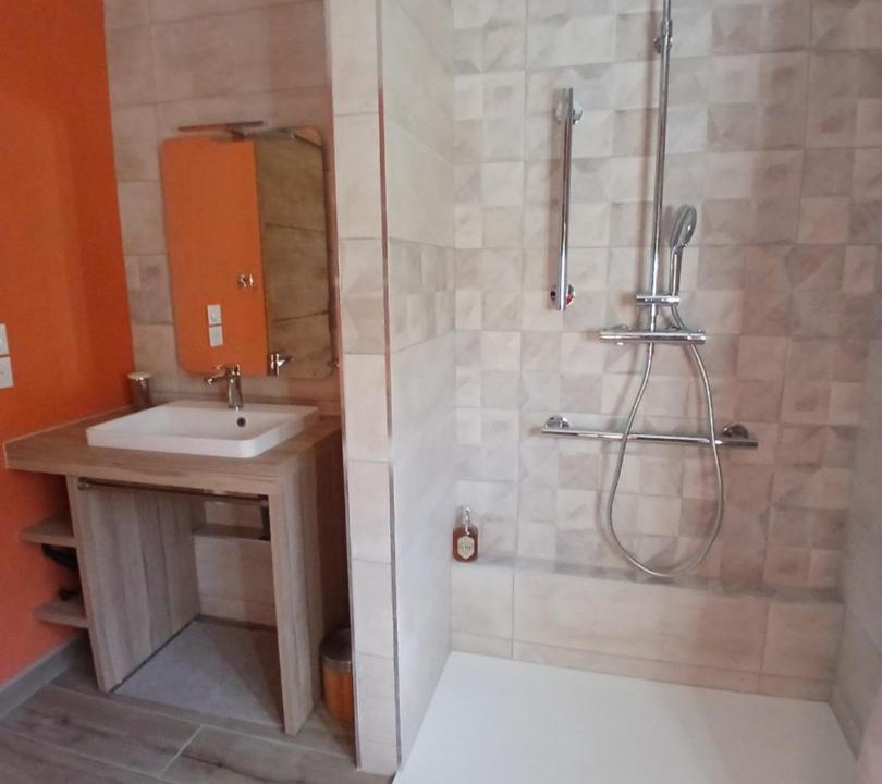 Photo of Bathroom in Cambrai