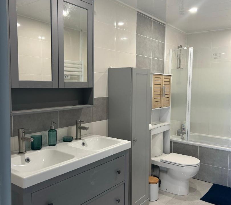 Photo of Bathroom in Aiglemont