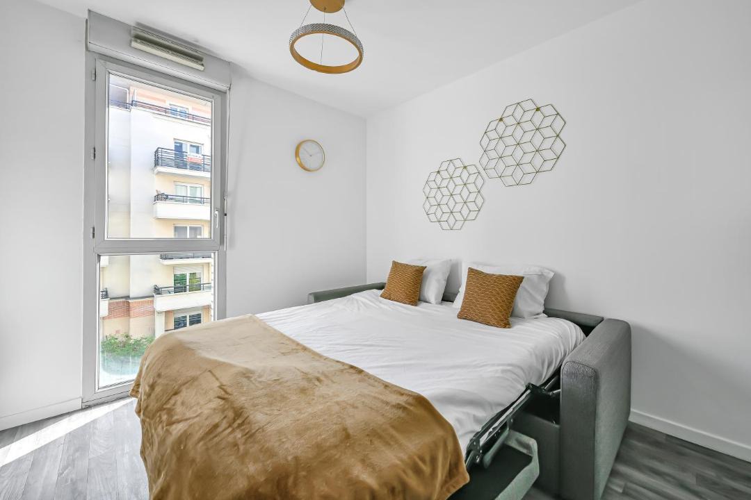 Photo of Bedroom in Rosny-sous-Bois