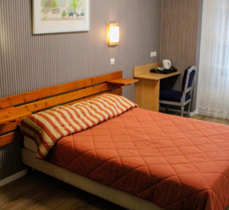 Photo of Bedroom in Forges-les-Eaux