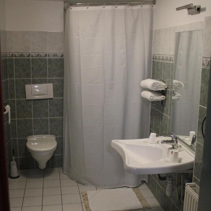 Photo of Bathroom in Forges-les-Eaux