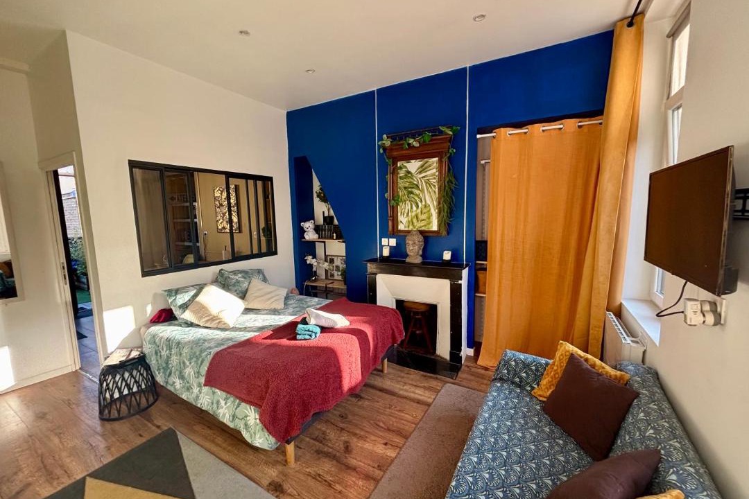 Photo of Bedroom in Henriville
