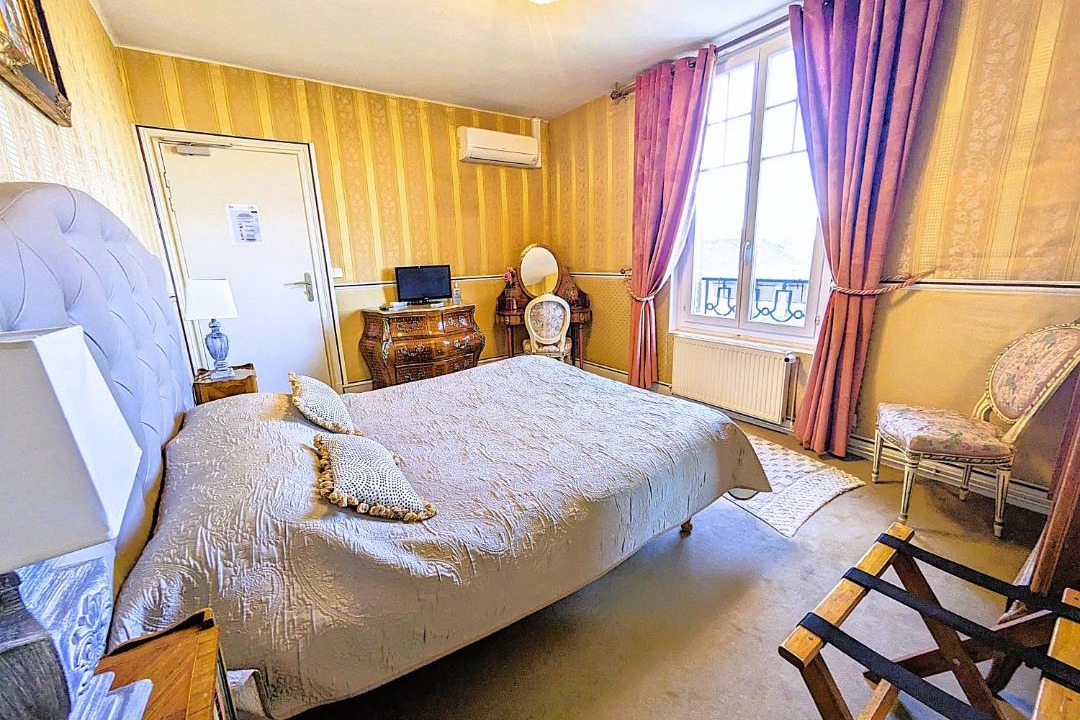 Photo of Bedroom in Quesmy