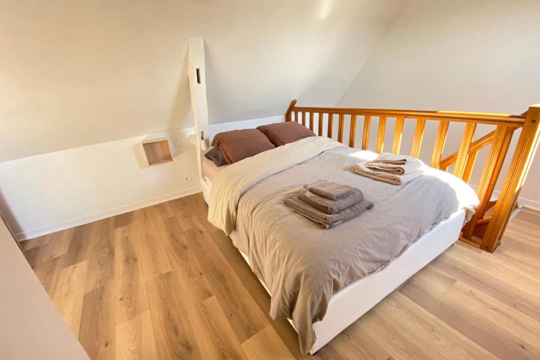 Photo of Bedroom in Margny-les-Compiegne