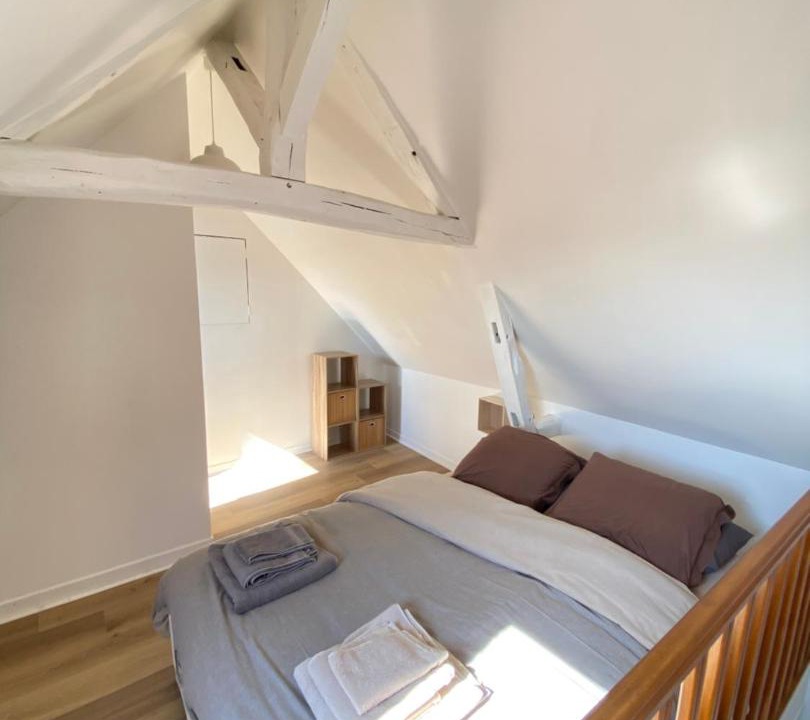 Photo of Bedroom in Margny-les-Compiegne