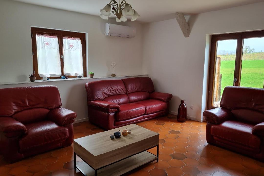 Photo of Livingroom in Saint-Saire