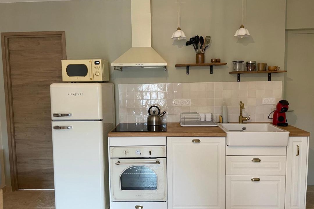 Photo of Kitchen in Pommard