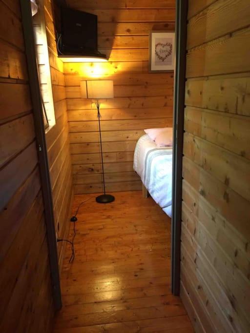 Photo of Bedroom in Saint-Amand-les-Eaux