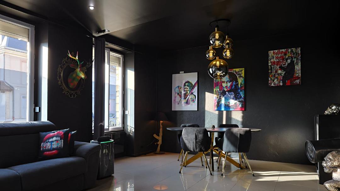 Photo of Livingroom in La Chapelle-en-Serval