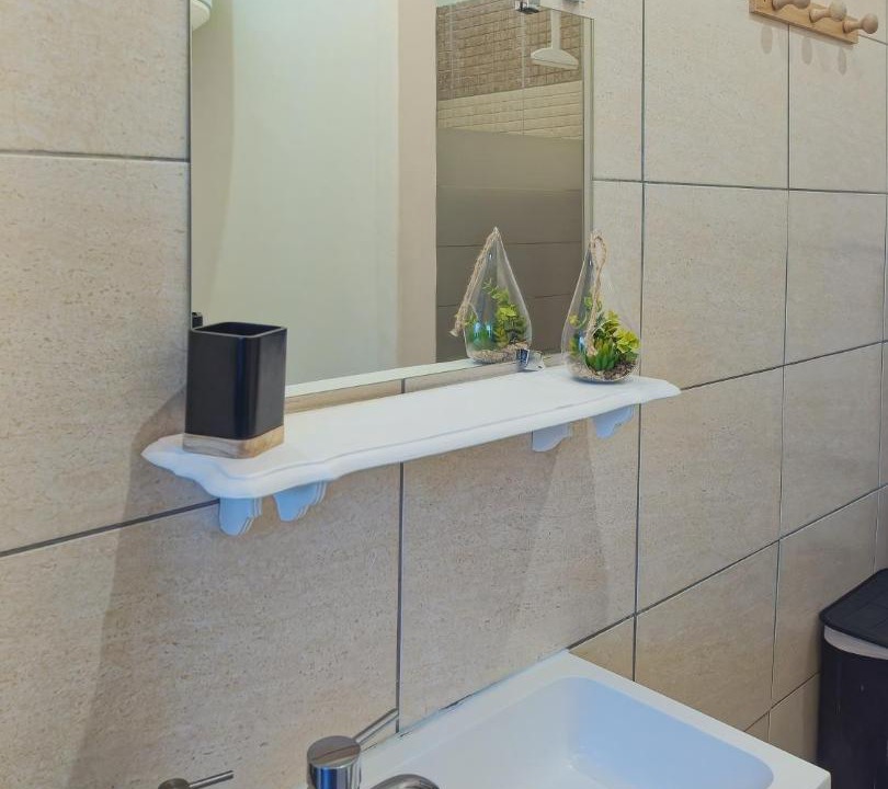 Photo of Bathroom in Nogent-le-Rotrou
