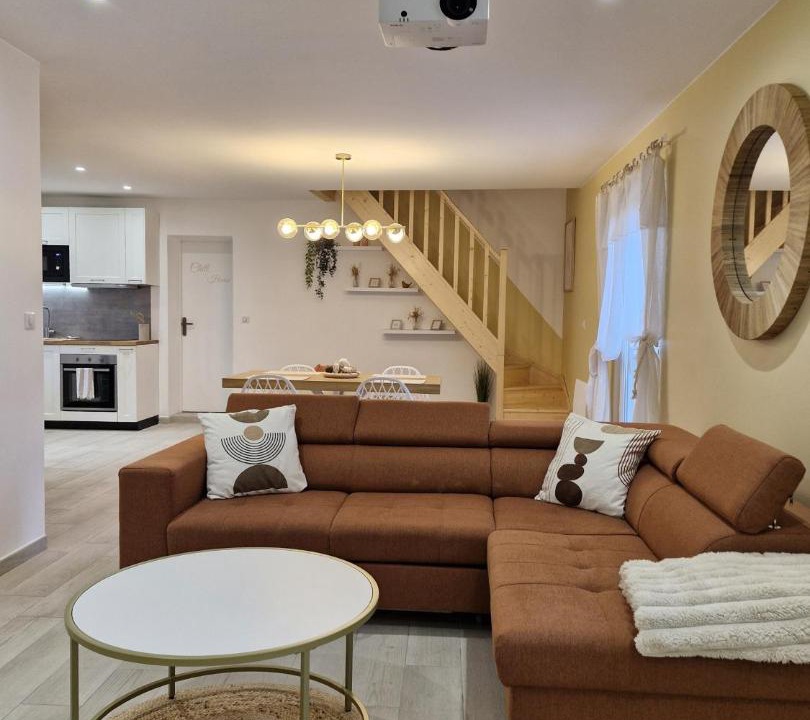 Photo of Livingroom in Chevannes