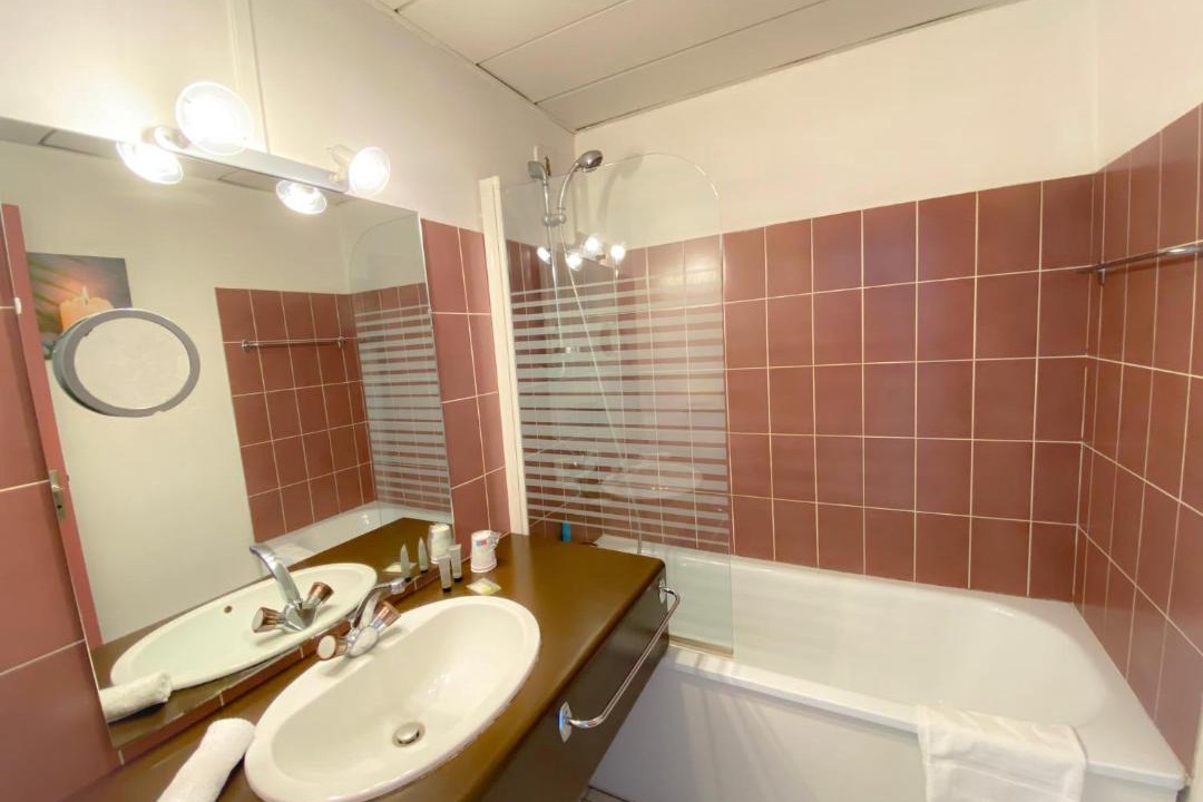 Photo of Bathroom in Port