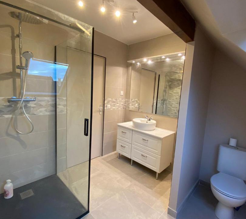 Photo of Bathroom in Chanteloup-en-Brie