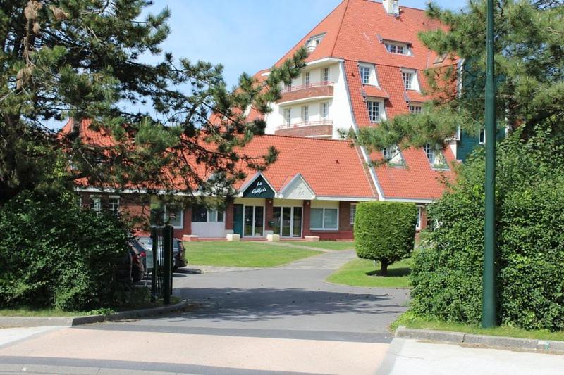 Photo of Buildings in Condette