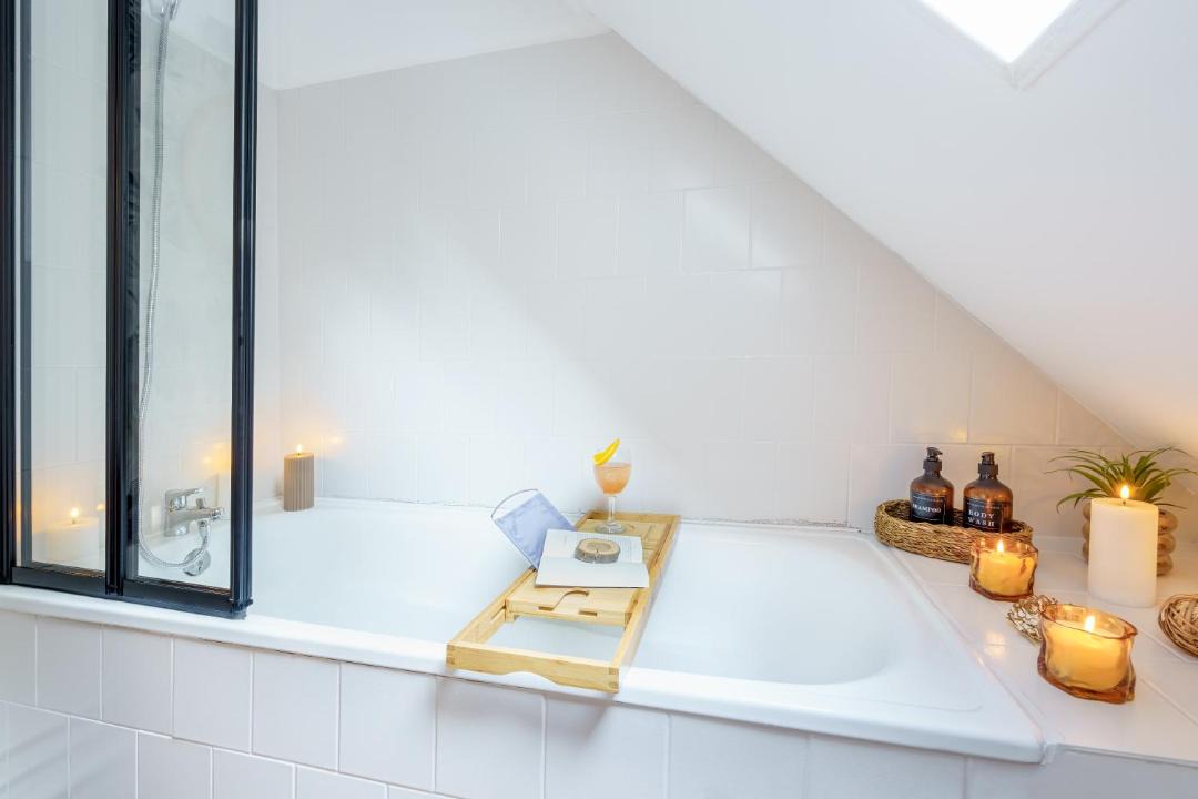 Photo of Bathroom in Saint-Just-en-Chaussee